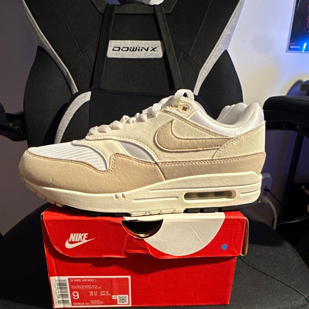 Nike Air Max 1 Pale Ivory/Sanddrift W Sz 9